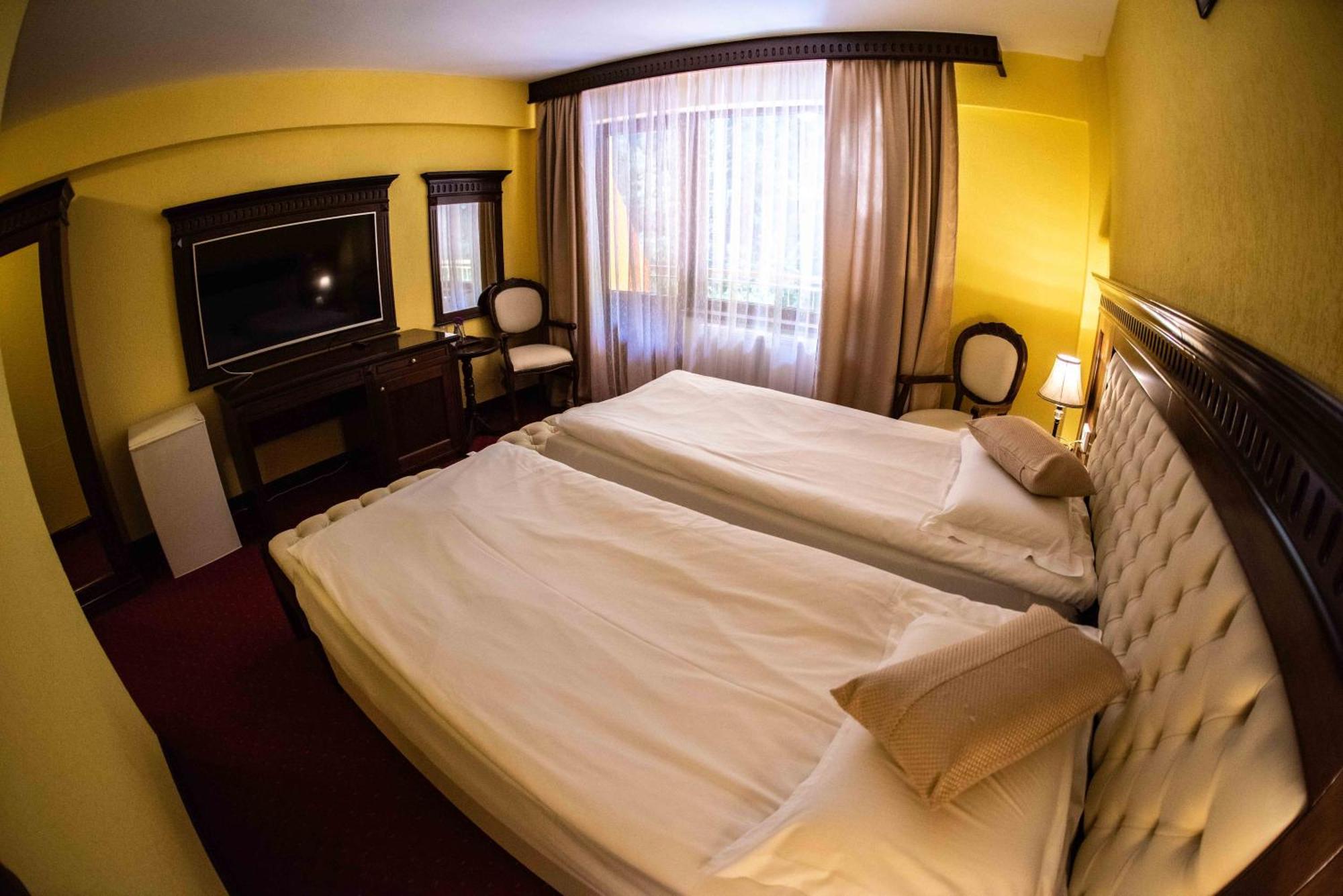 Hotel Trei Brazi Băile Olăneşti Exteriér fotografie