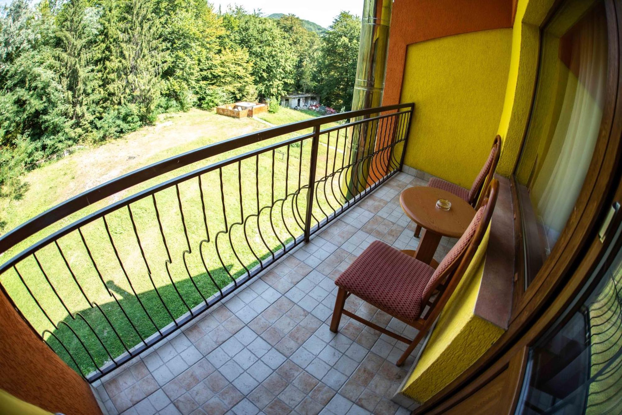 Hotel Trei Brazi Băile Olăneşti Exteriér fotografie